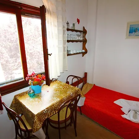 Apartment Perix House *