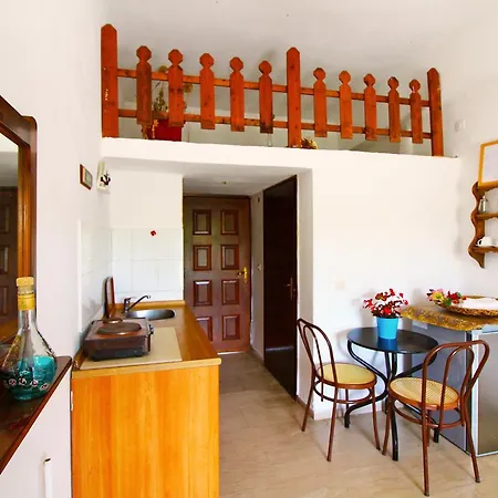 Perix House Neos Marmaras