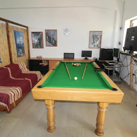 Apartment Perix House *